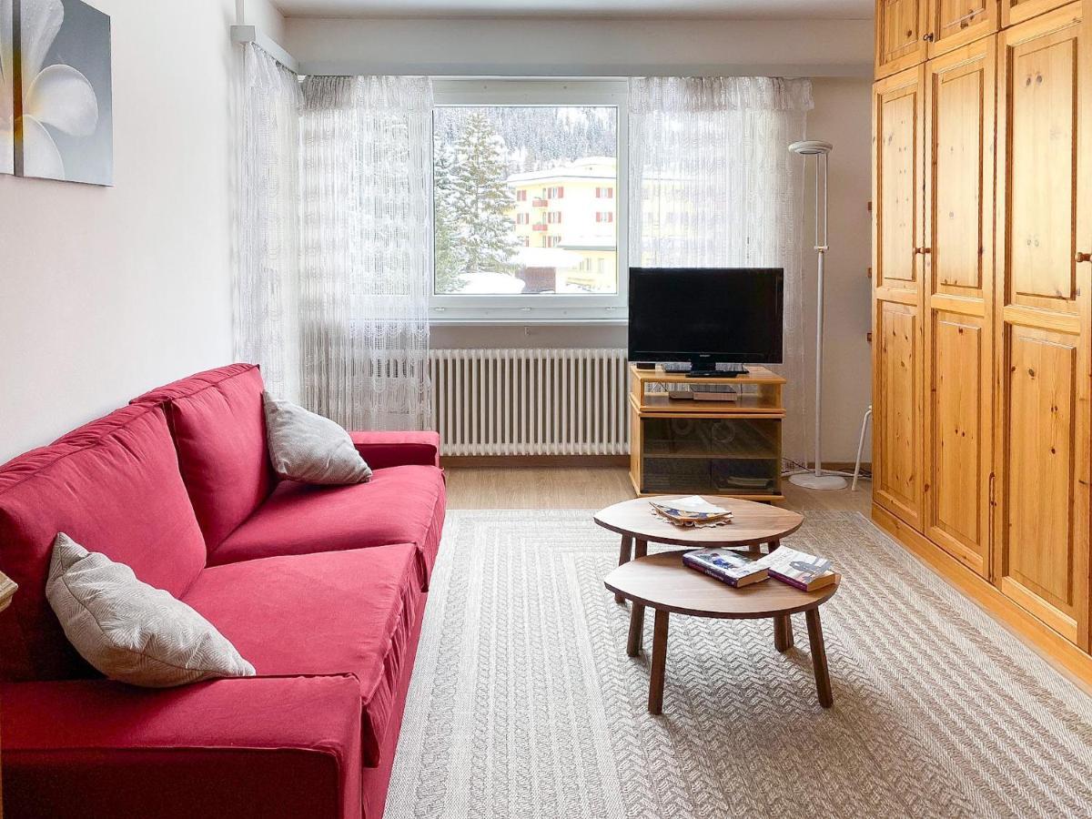 Zentrale Wohnung In St. Moritz Mit Grossem Balkon Zewnętrze zdjęcie